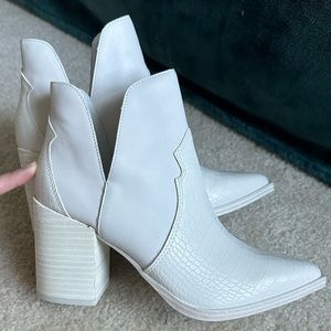 Steve Madden Ankle Booties